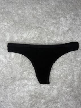Victoria’s Secret Cotton Lingerie Black Thong Panty Medium VS Logo